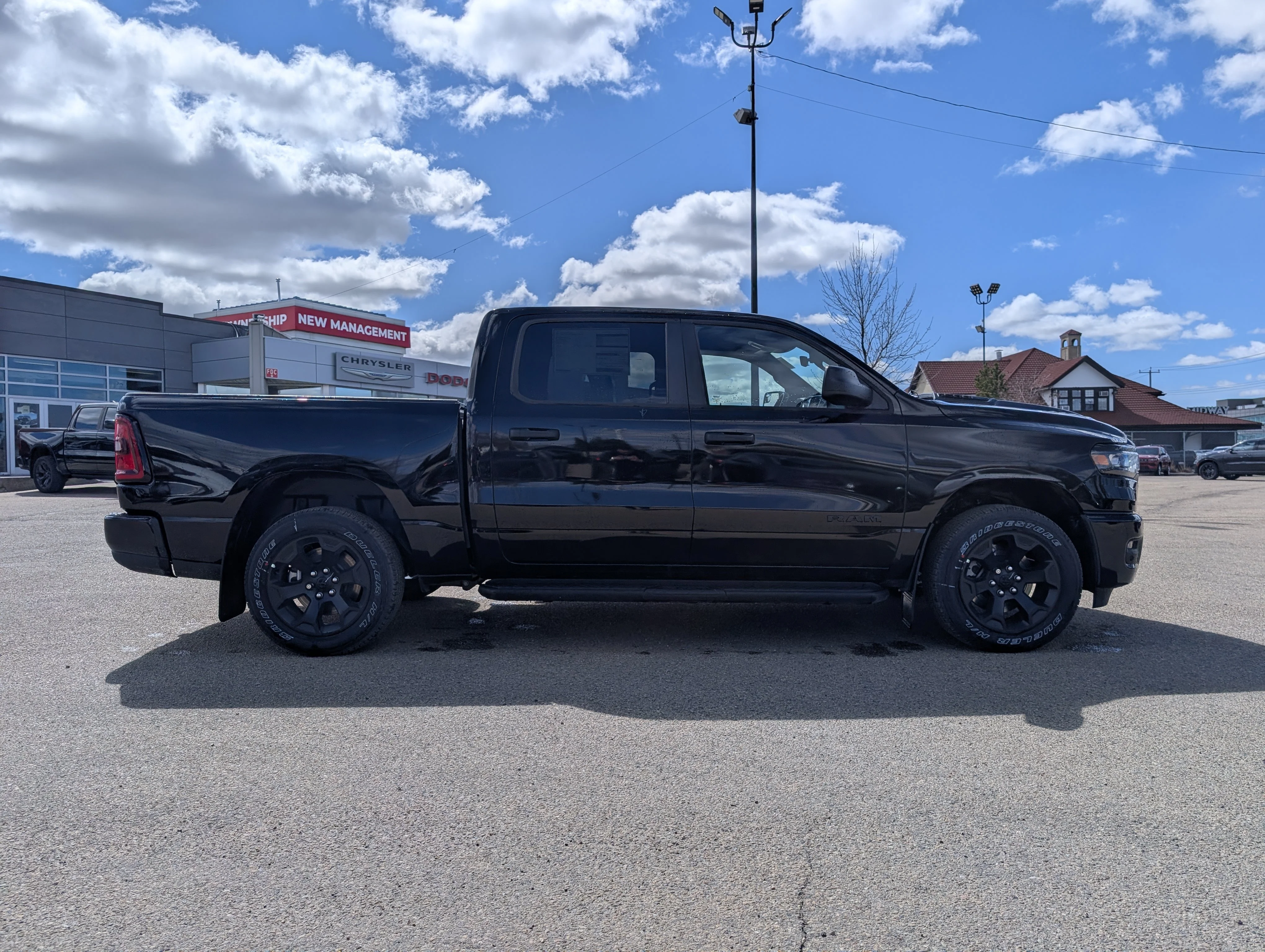 New 2026 Diamond Black Crystal Pearl Ram Express image 8