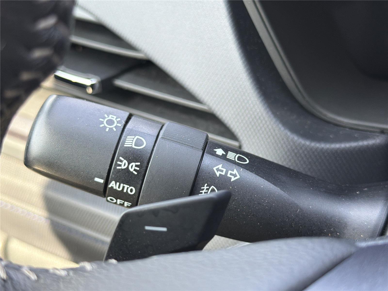 Used 2025 Crystal Black Silica Subaru Limited image 15