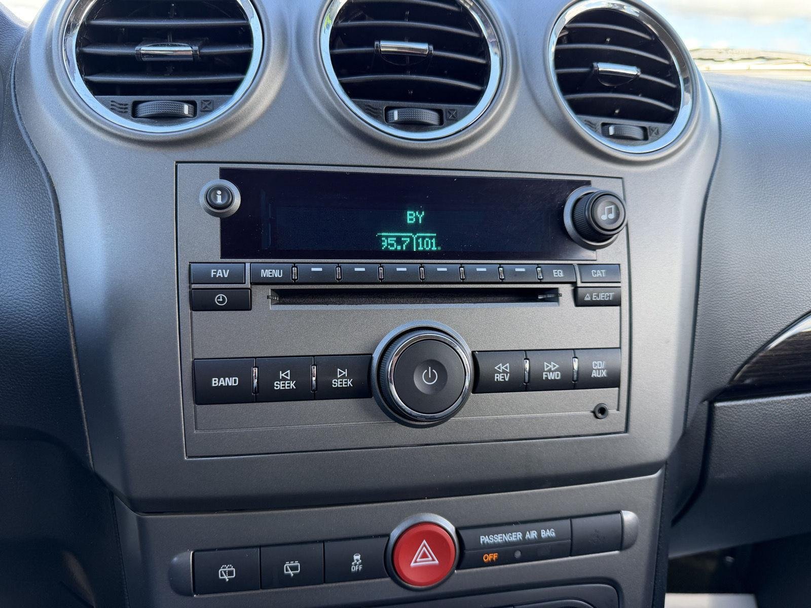 Used 2014 Black Granite Metallic Chevrolet LT image 16