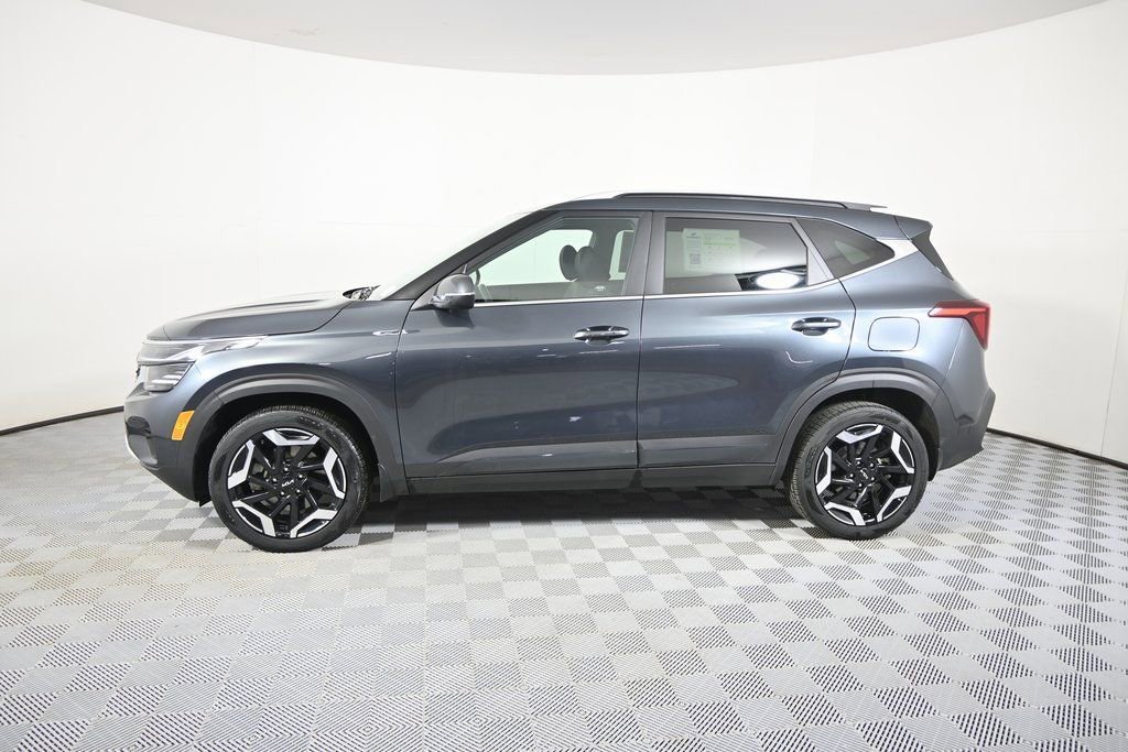 Used 2024 Kia Seltos SX with VIN KNDETCA77R7608564 for sale in Forest Lake, Minnesota