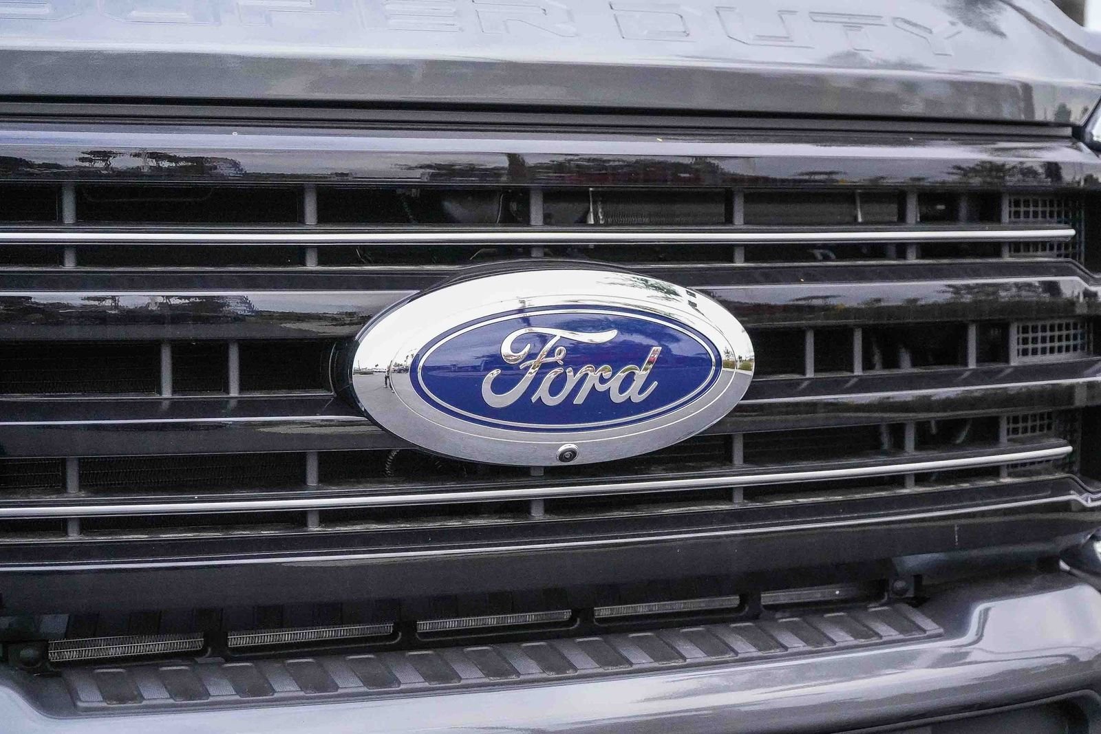 2026 Ford F-250 Super Duty Platinum - Photo 5