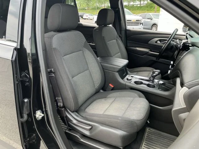 2023 Chevrolet Traverse 1LT - Photo 25