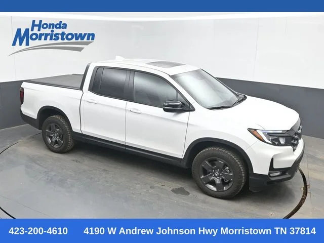 Certified Used 2026 Platinum White Pearl Honda TrailSport image 1