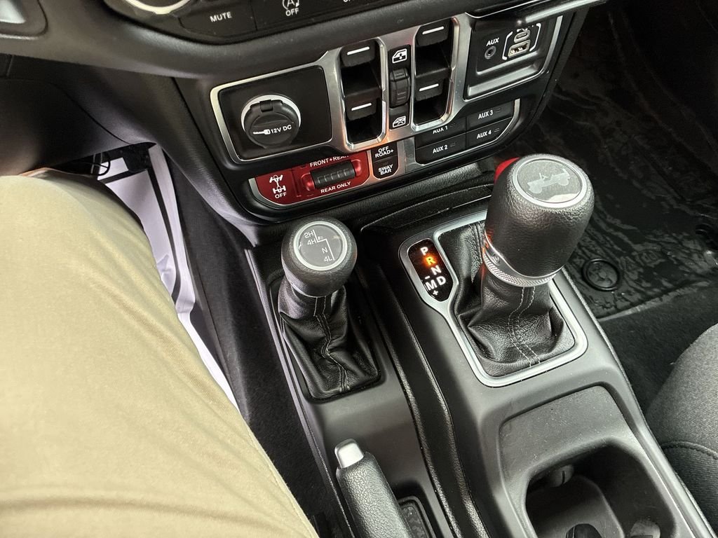 Used 2024 Black Jeep Rubicon image 18