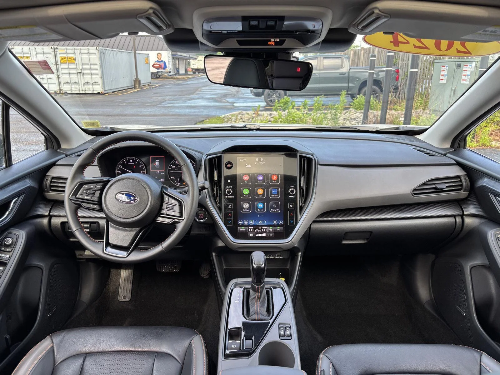 Used 2024  Subaru Limited image 11