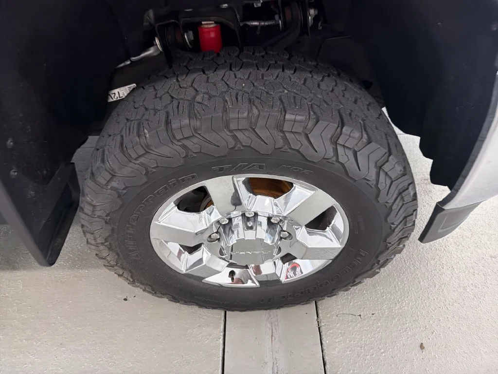 Used 2018  GMC SLT image 4