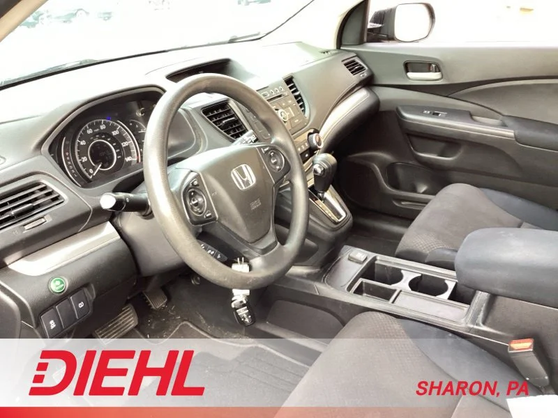 Used 2016  Honda SE image 10
