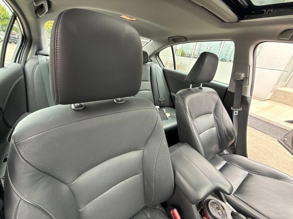 Used 2015  Honda EX-L image 17