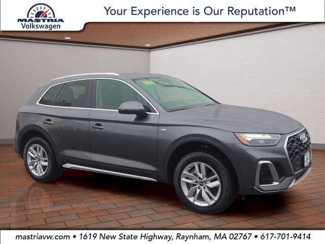 Used 2023 Daytona Gray Pearl Audi 45 S line Premium image 1