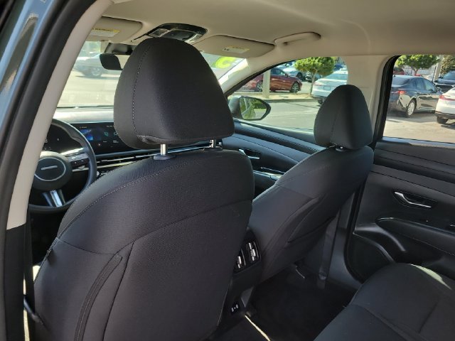Used 2025 Green Hyundai SEL image 12