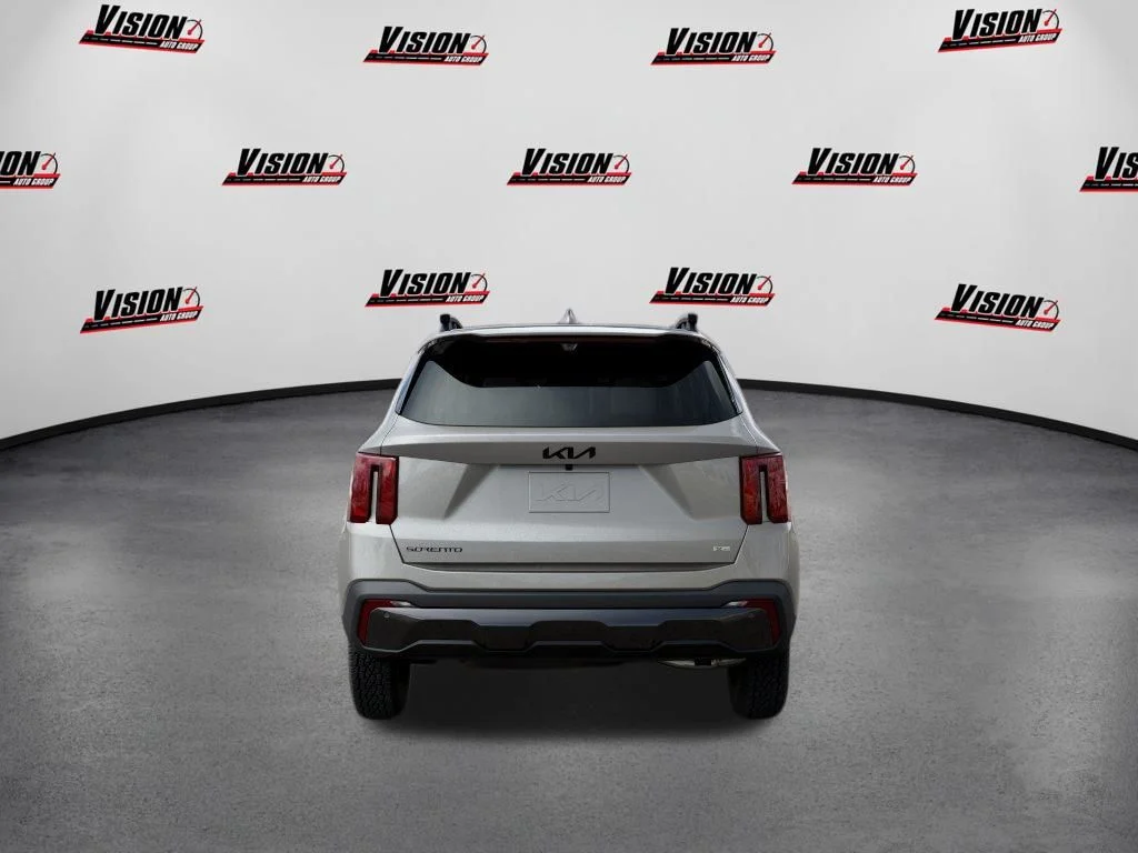 New 2026 White Kia X-Pro SX Prestige image 5