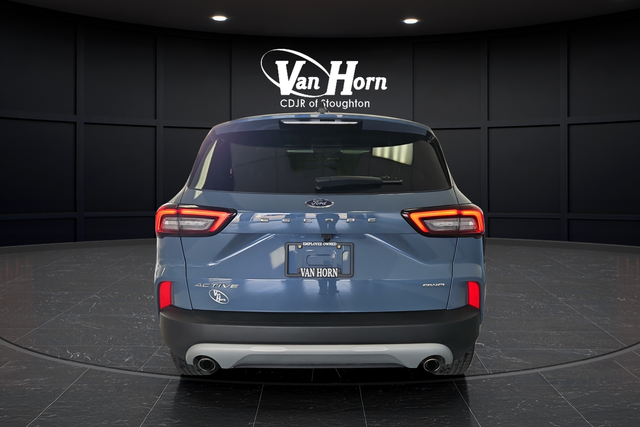 Used 2024 Vapor Blue Ford Active image 6