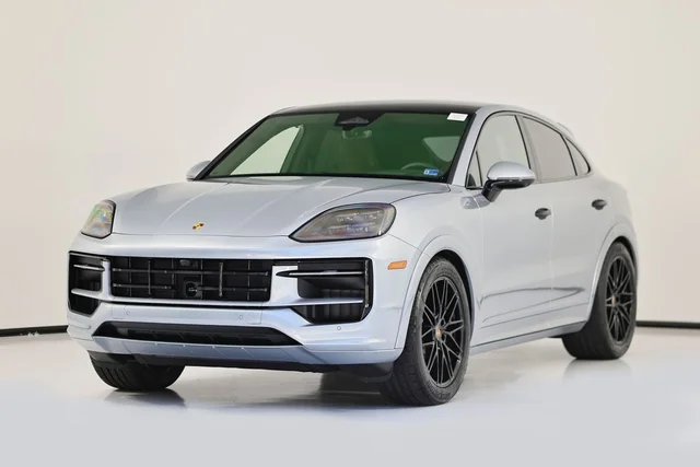 2026 Porsche Cayenne Coupe GTS