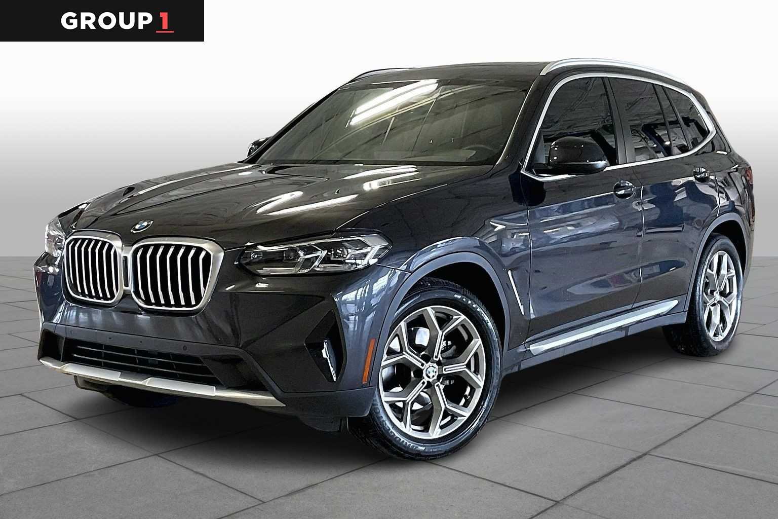 2023 BMW X3 sDrive30i's photo