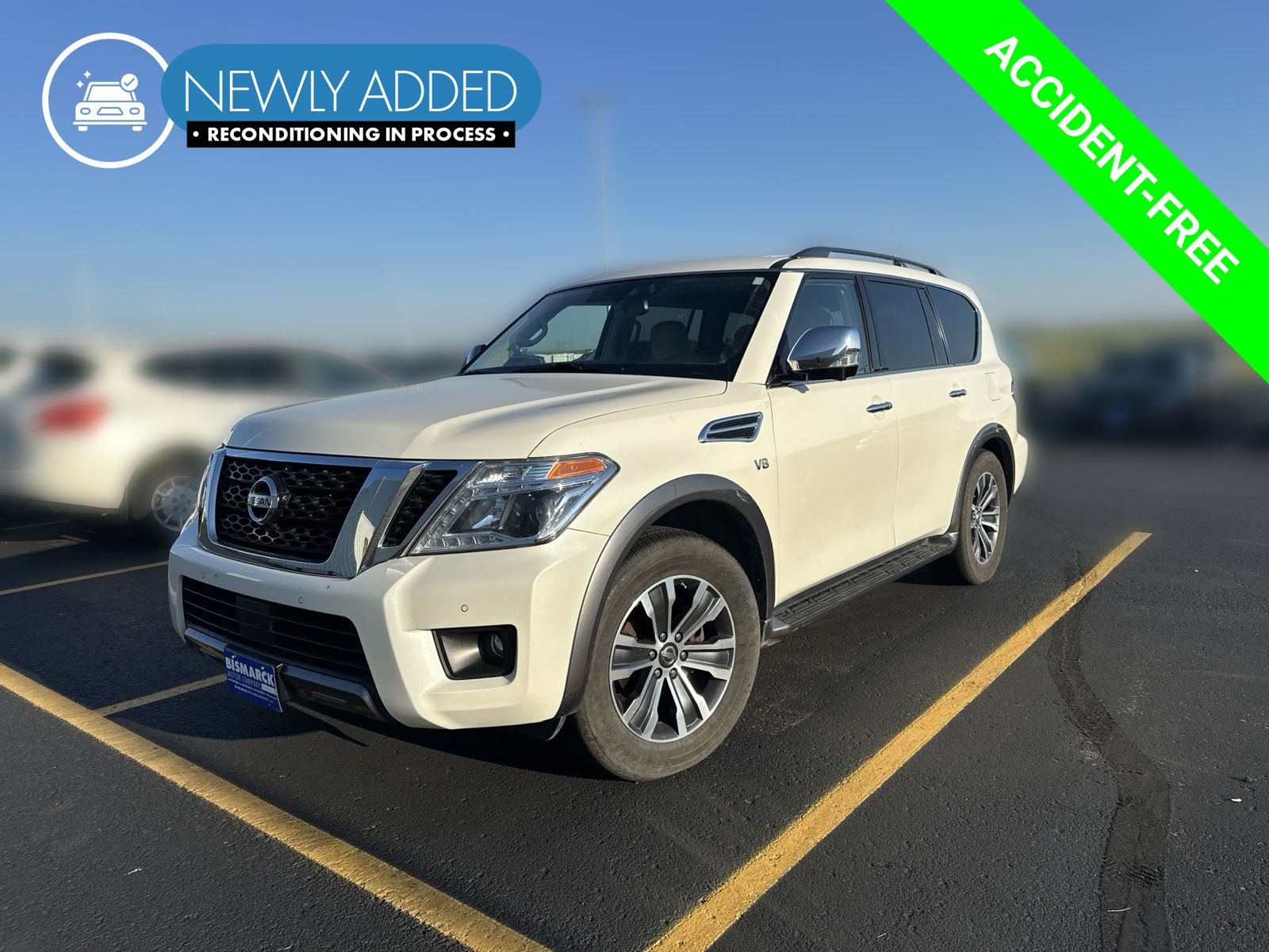 Used 2019 White Nissan SL image 1