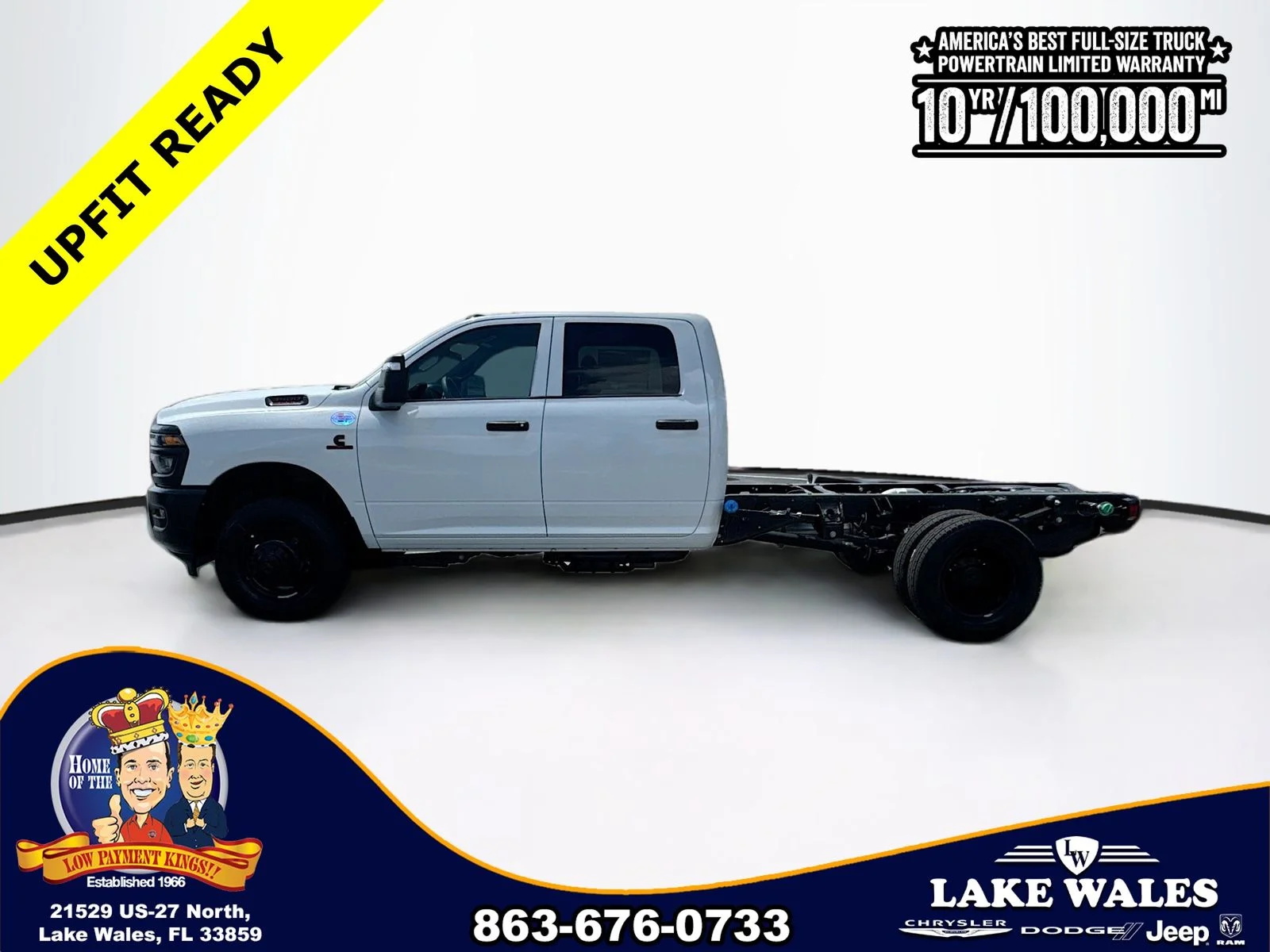 New 2026 Bright White Clear-Coat Exterior Paint RAM TRADESMAN image 3
