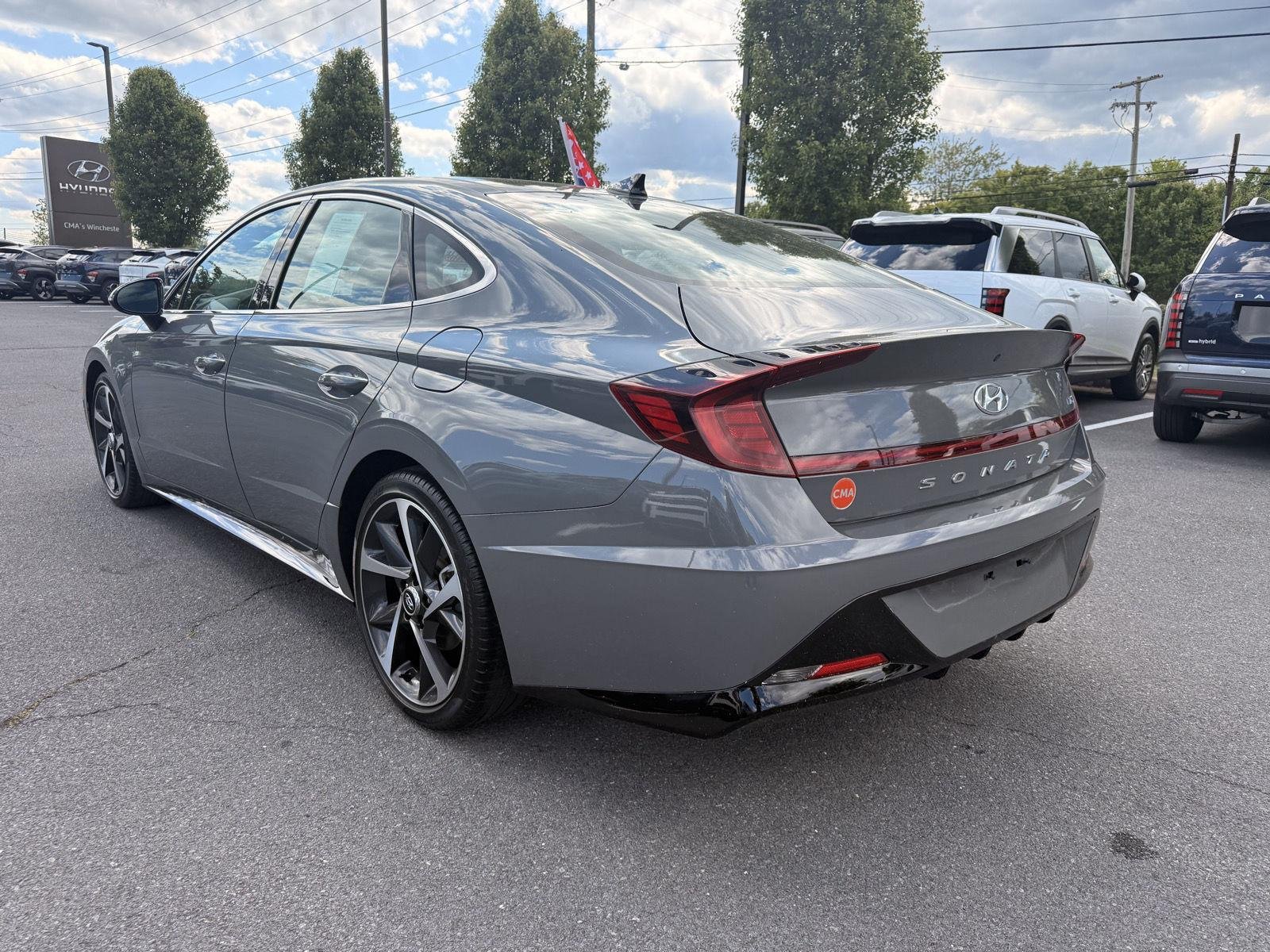 Used 2023 Hampton Gray Hyundai SEL Plus image 5