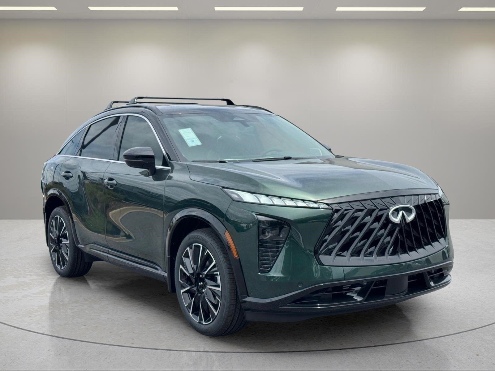 New 2027 2T DEEP EMRD INFINITI Autograph AWD image 7