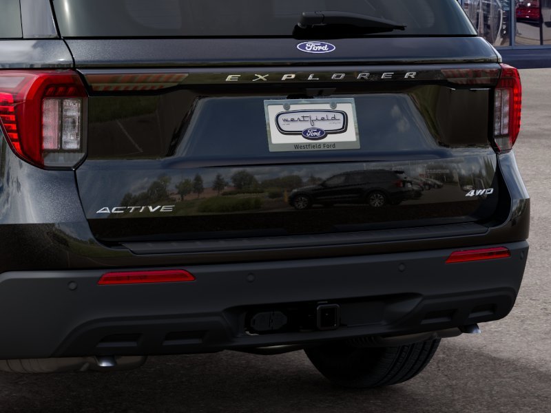 New 2027 Agate Black Metallic Ford Active image 46