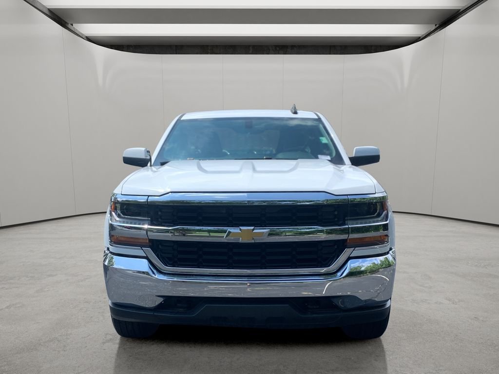 Used 2016 Summit White Chevrolet LT image 8