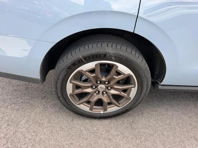 New 2027 Glacier Gray Metallic Tri-Coat Ford King Ranch® image 34