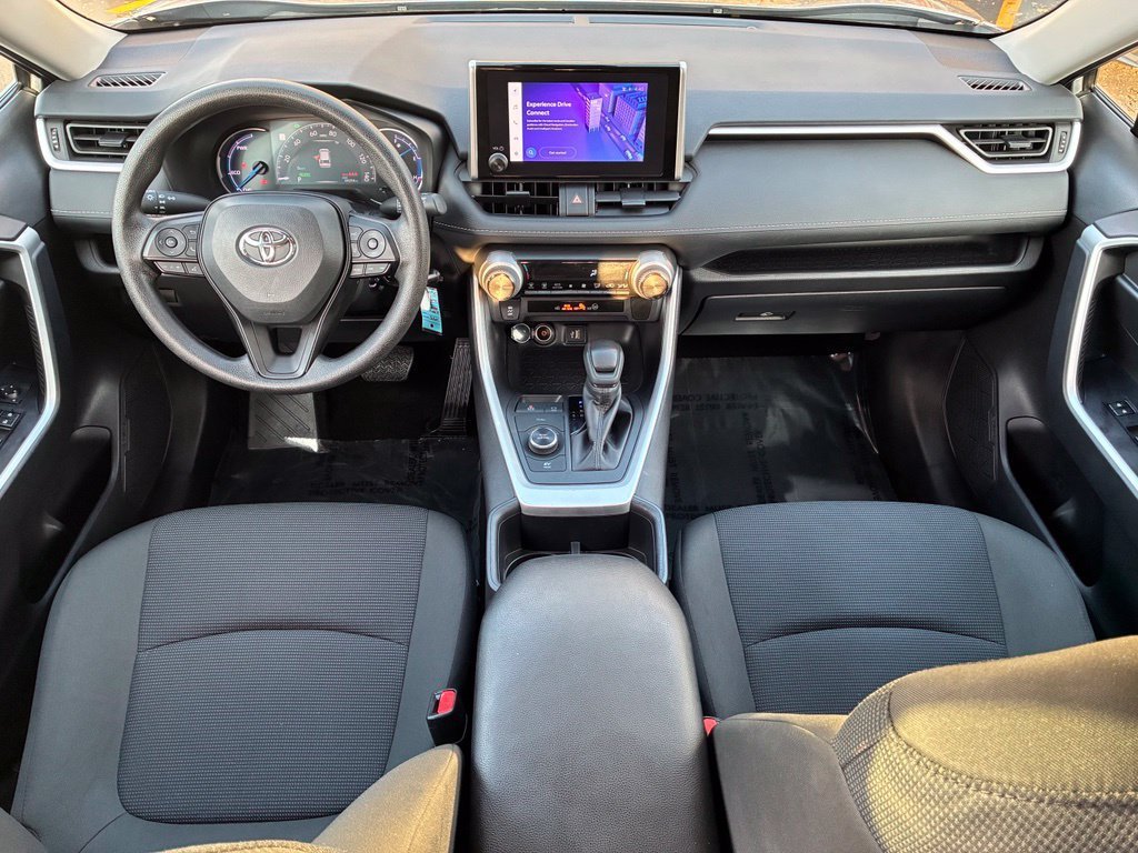 Used 2025 Silver Toyota LE image 5