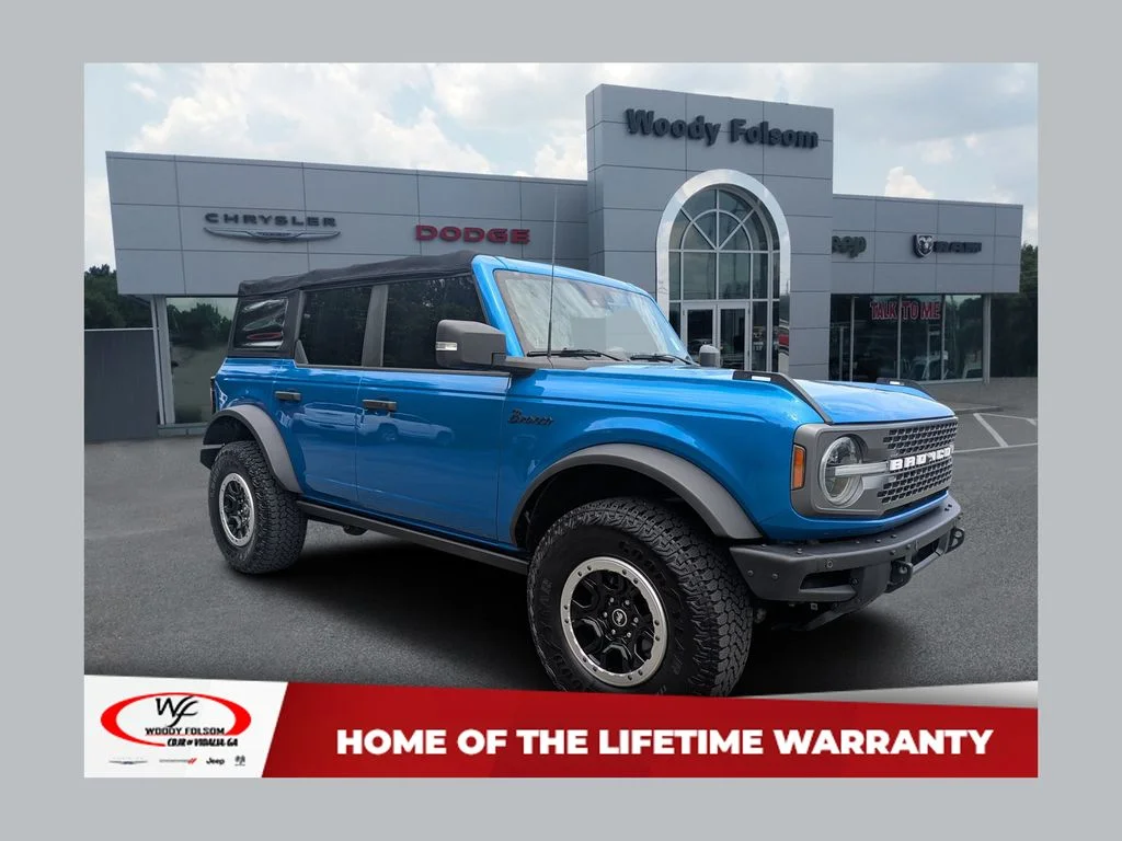 Used 2022 Blue Ford Badlands image 1