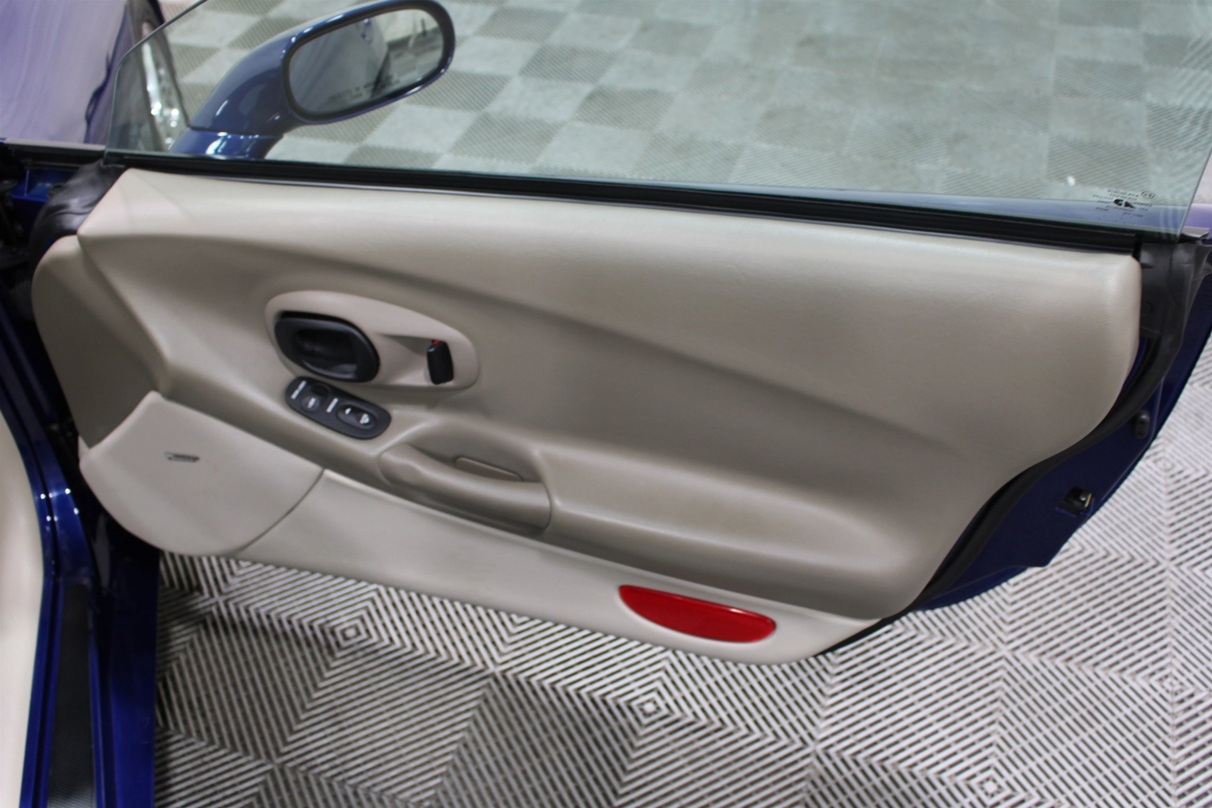 2004 Chevrolet Corvette Base - Photo 16