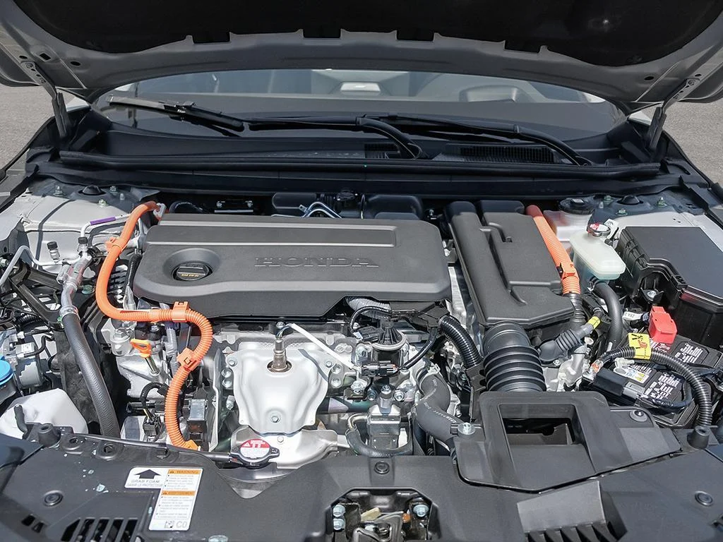New 2026 Urban Grey Pearl Honda TOURING Touring comfort. Hybrid intelligence. image 6