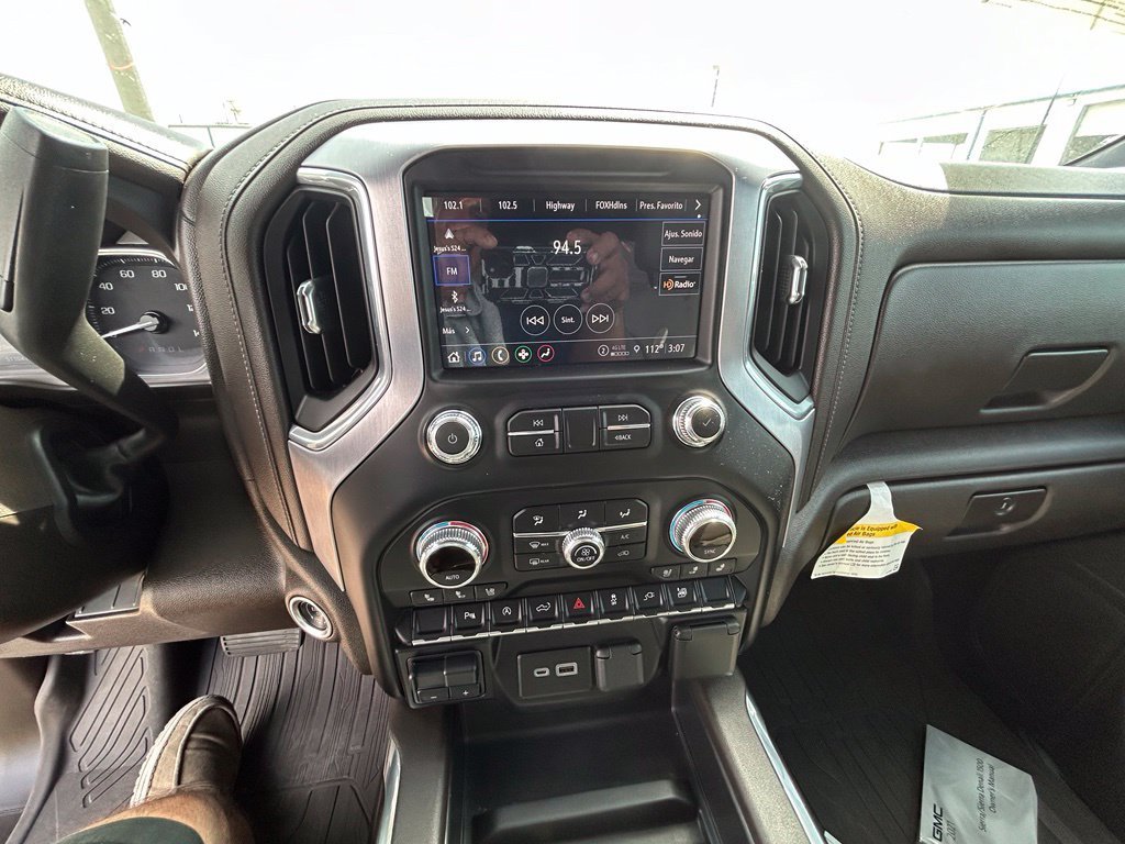 Used 2021 Black GMC SLT image 13