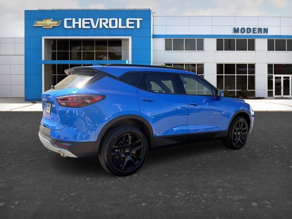 Used 2024 Riptide Blue Metallic Chevrolet LT image 4