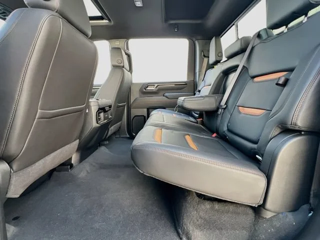 2026 GMC Sierra 2500HD AT4 - Photo 17