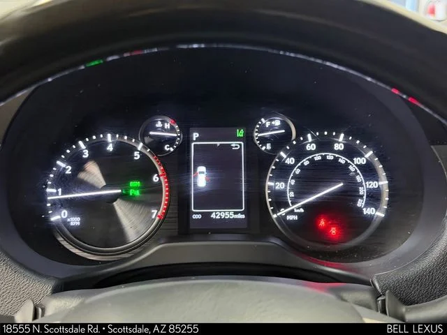 Certified Used 2021  Lexus 460 image 24