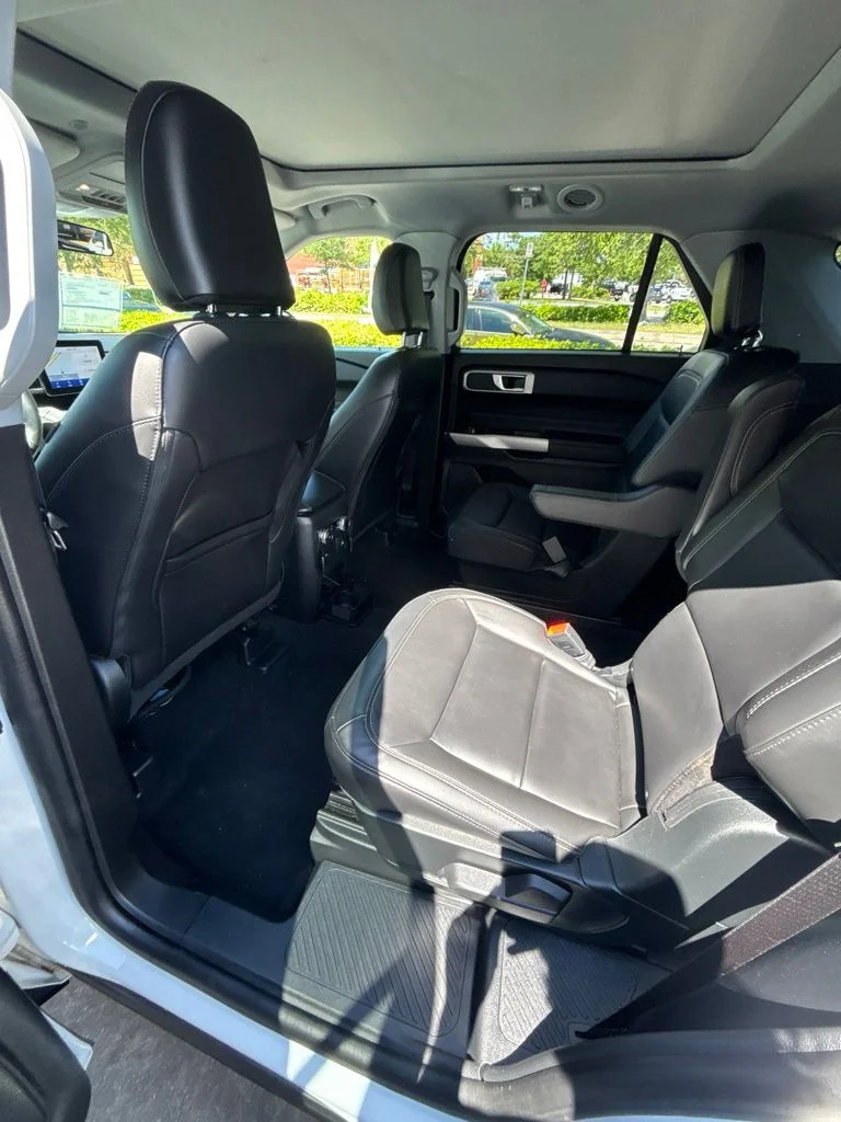 Used 2023 White Ford XLT image 19
