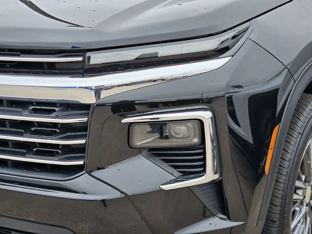 2026 Chevrolet Traverse LT - Photo 8
