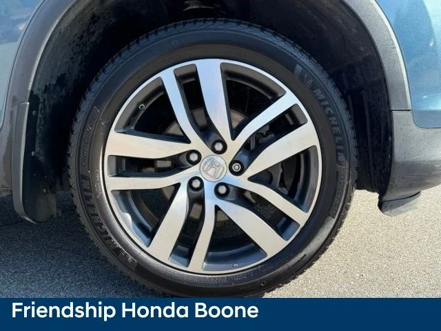 Used 2017 Blue Honda Touring image 10