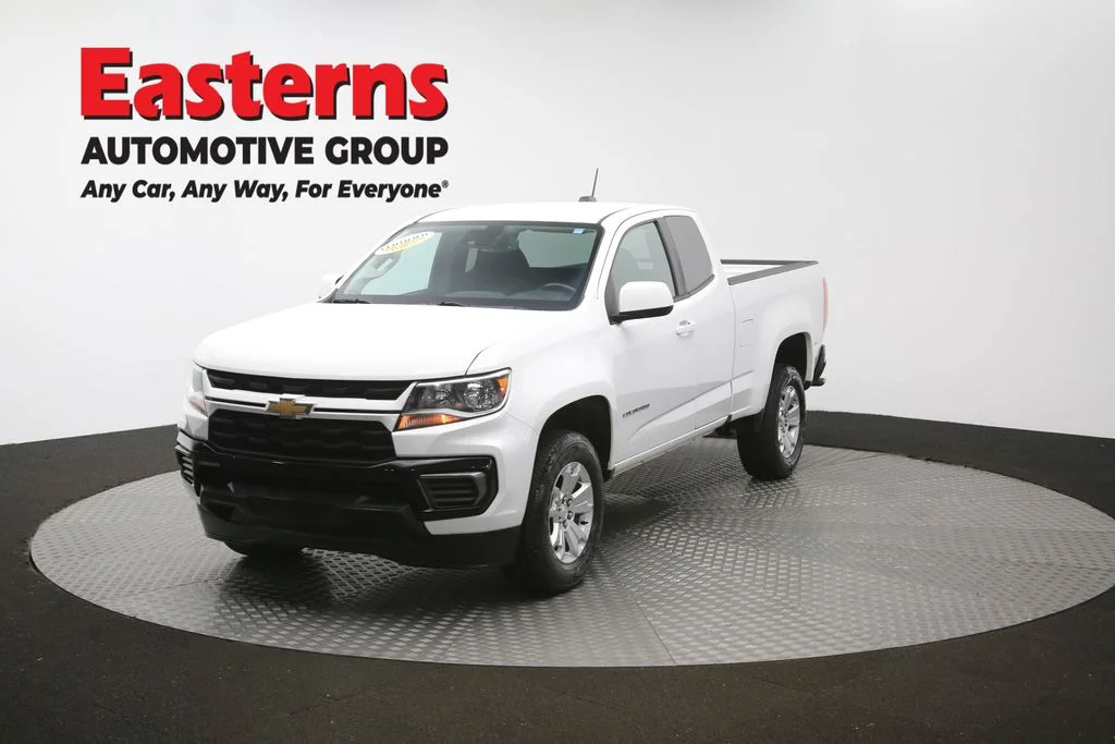 Used 2022 White Chevrolet LT image 53