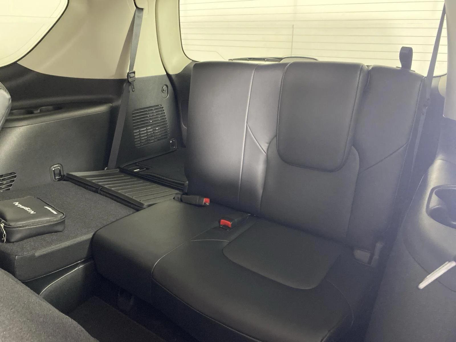 Used 2024 Gun Metallic Nissan SV image 25