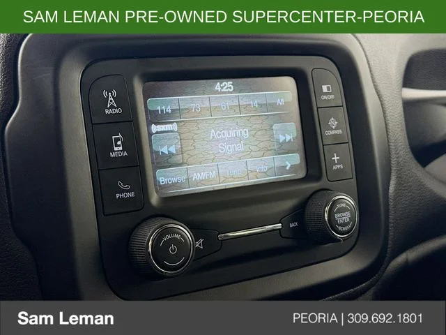 Used 2017 Blue Jeep Latitude image 14
