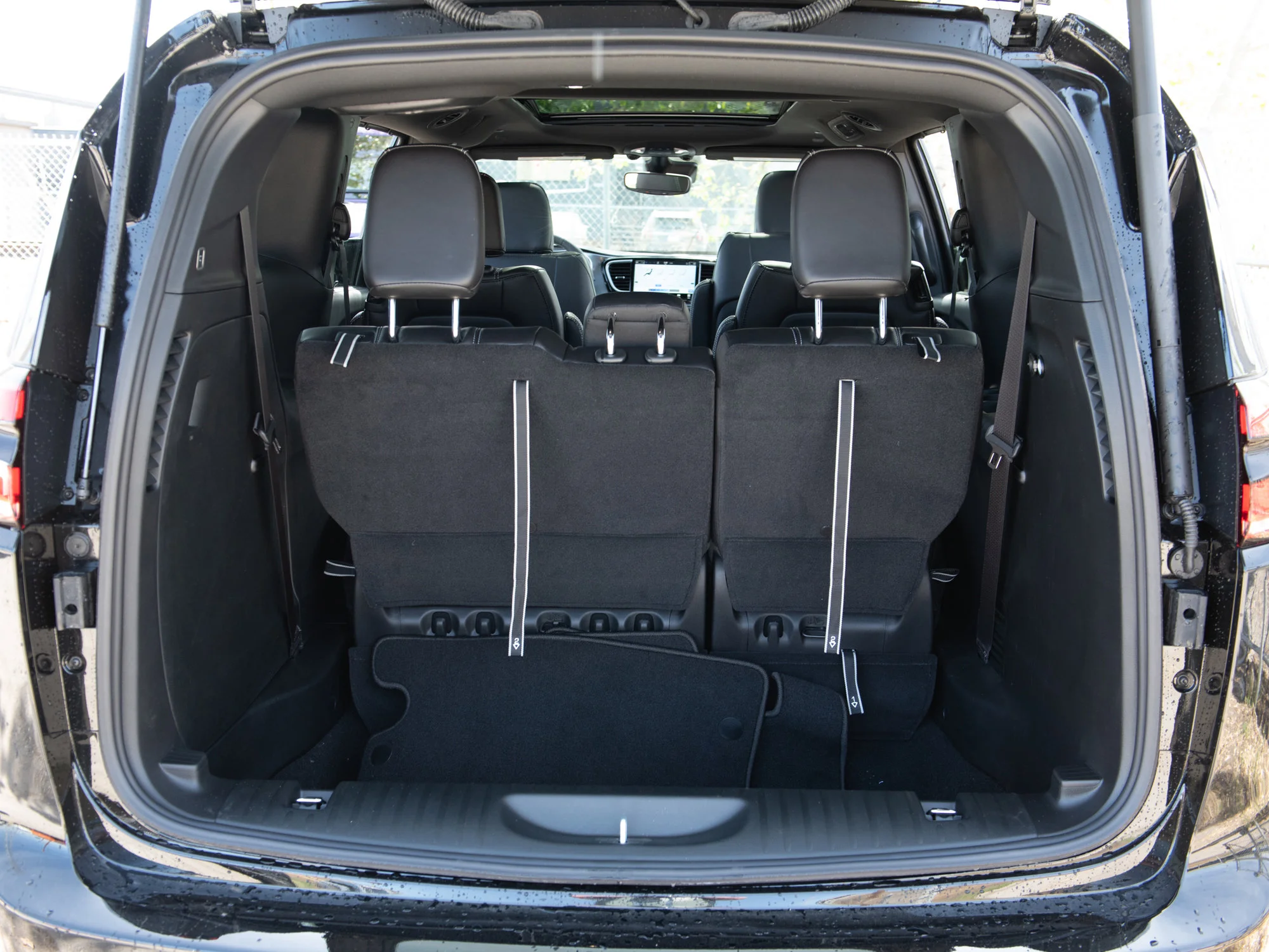 New 2026 Black Chrysler Select* AWD image 21