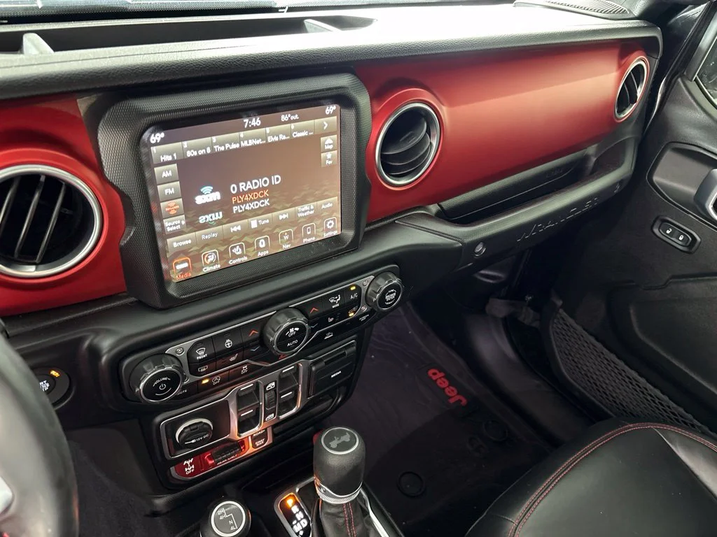Used 2021 Black Jeep Unlimited Rubicon image 35
