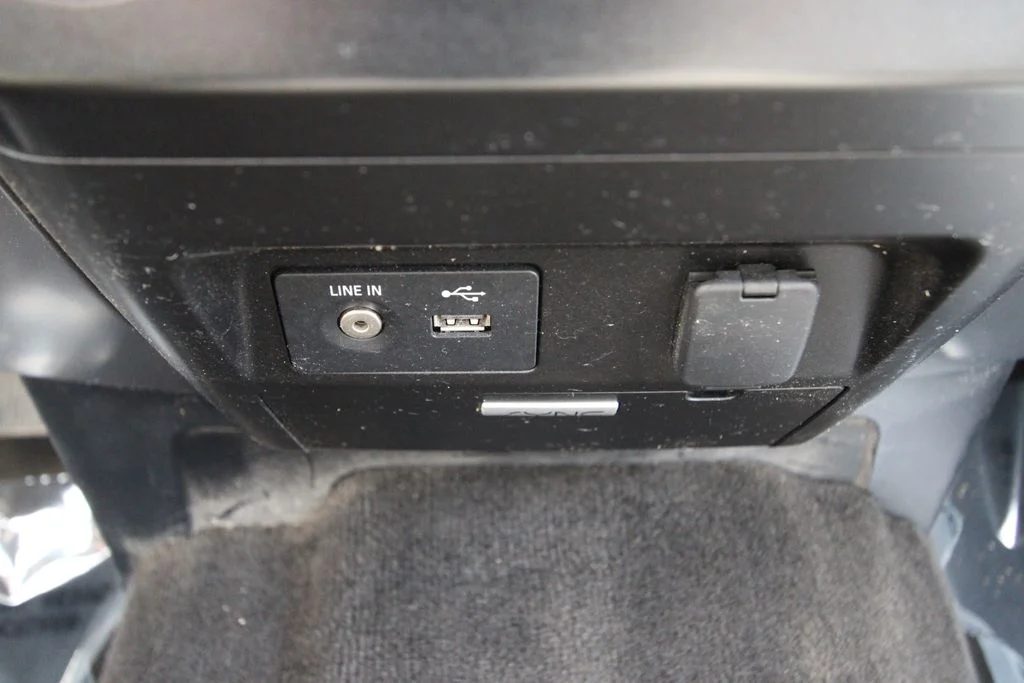 Used 2015 Red Ford XLT image 24