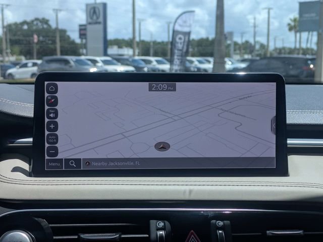Used 2023 White Genesis 3.3T image 22