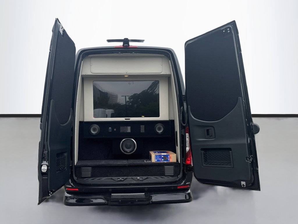 New 2026  Mercedes-Benz Midwest Business Class J Club image 9