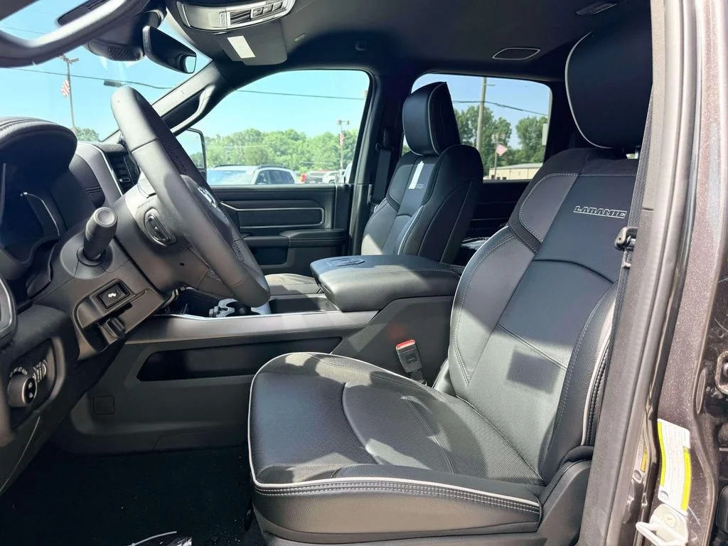 2026 RAM 2500 Laramie - Photo 15