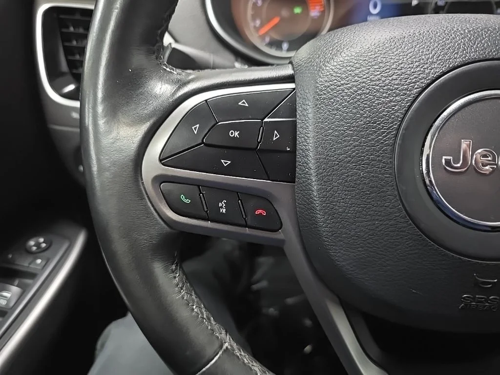 Used 2019 Black Jeep Limited image 20