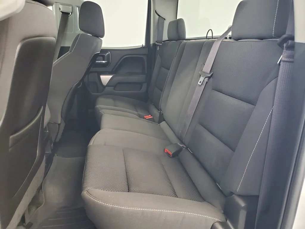 Used 2015 Summit White Chevrolet LT image 20