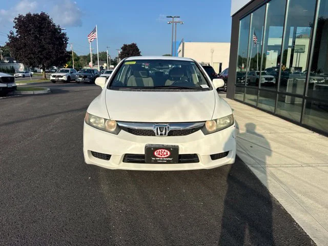 Used 2011 White Honda LX image 5