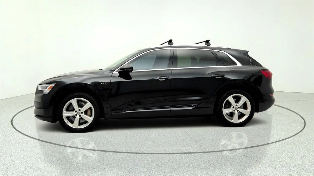Used 2019 Mythos Black Metallic Audi Premium Plus quattro w/ Driver Assistance Plus Pkg image 8