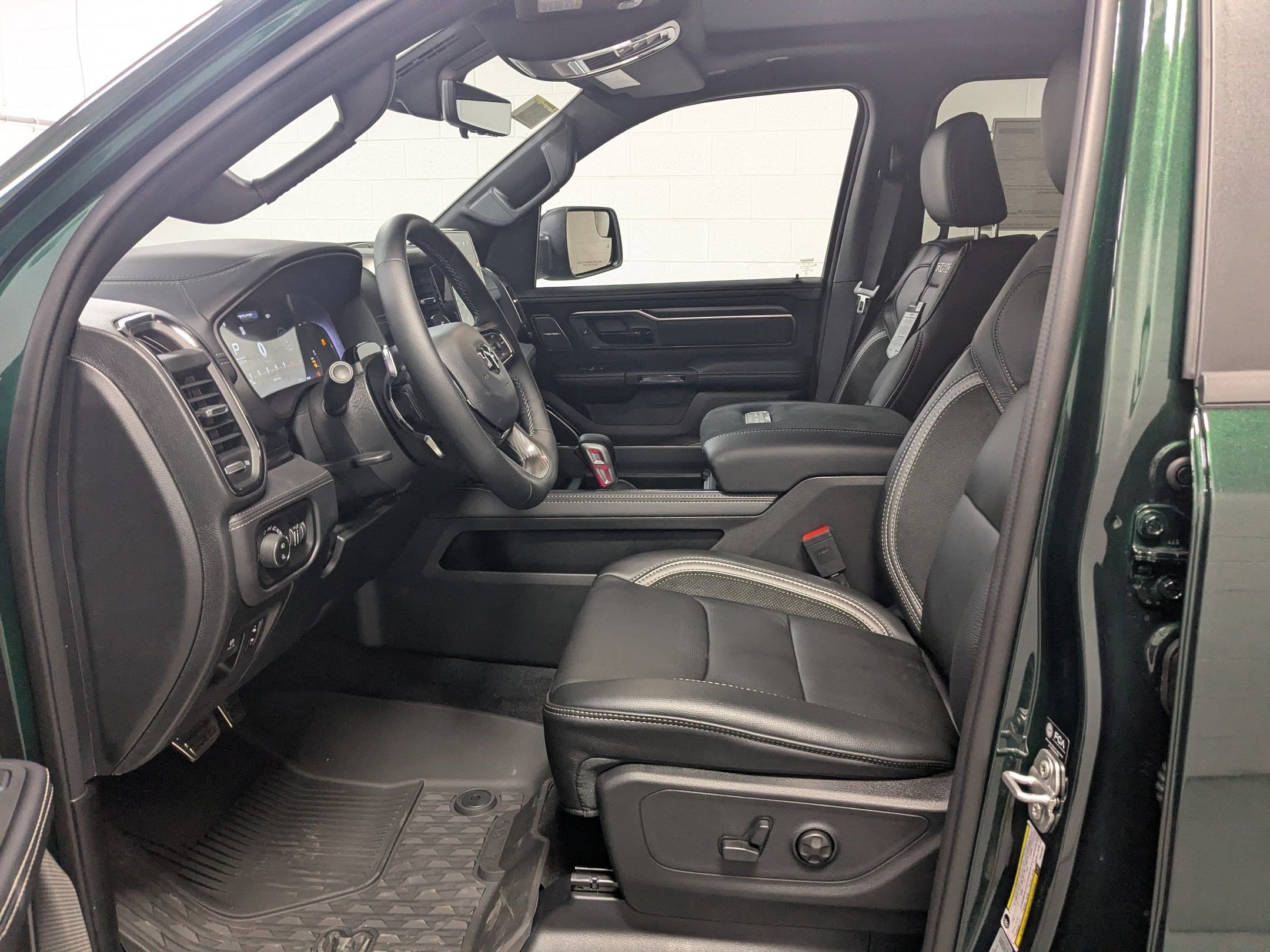 New 2026 Serrano-Green Metallic Exterior Paint RAM RHO image 14